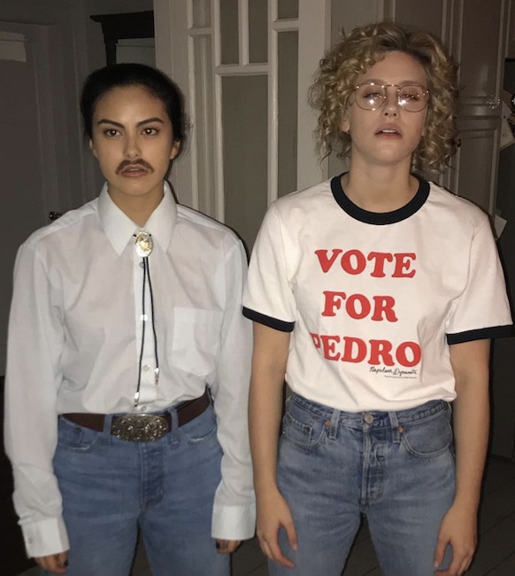 Halloween, Camila Mendes, Lili Reinhart